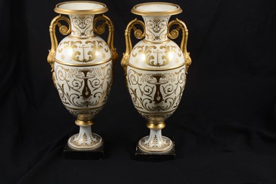 Lot 63 - Pair of Nantgarw-style porcelain vases, early 19th century