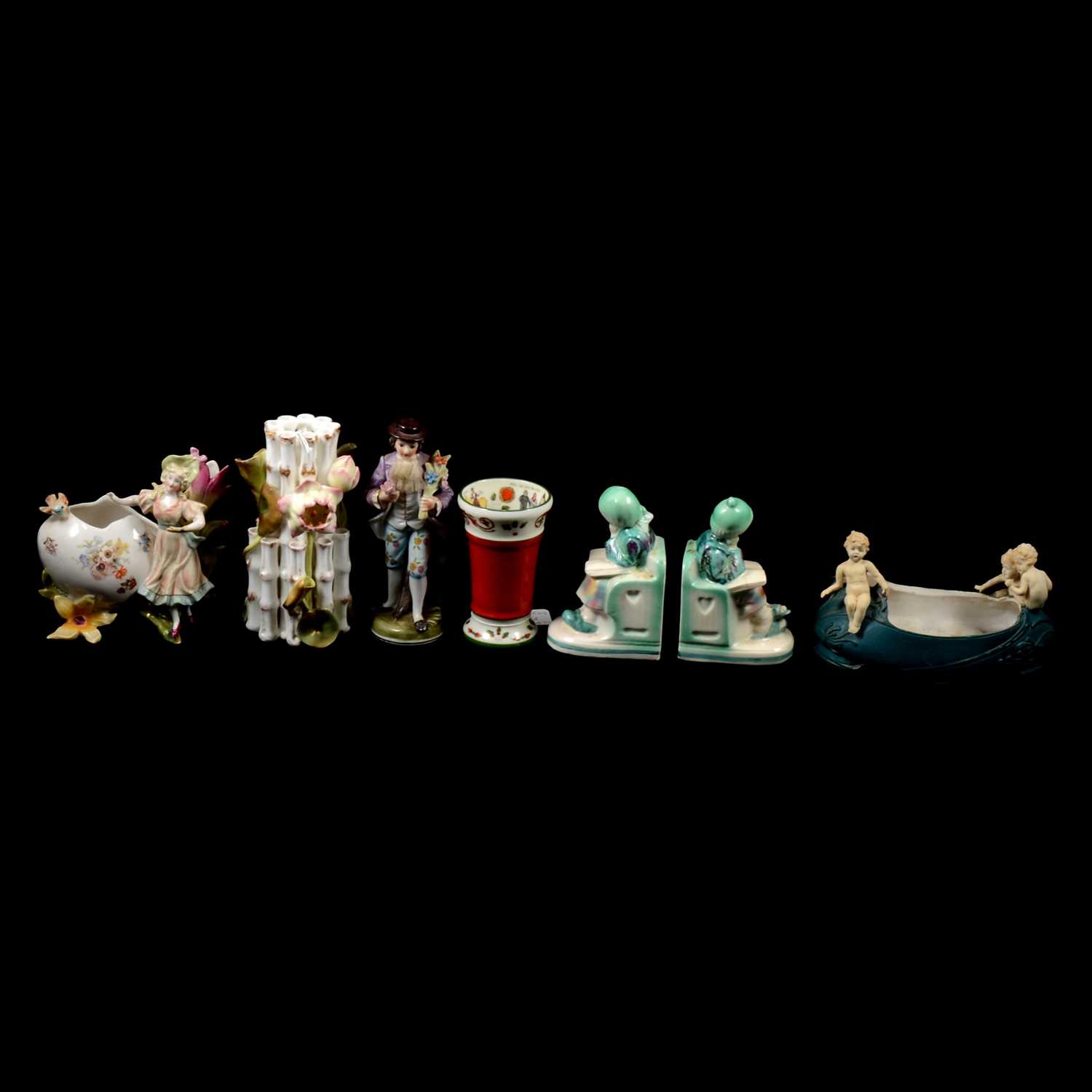 Lot 17 - Quantity of Continental figural ceramics