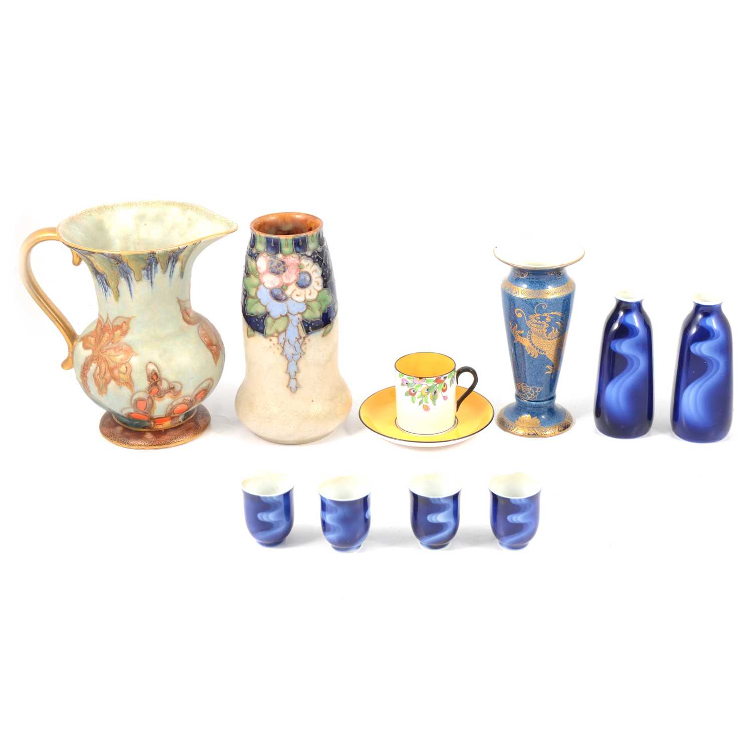 Lot 11 - Fieldings Crown Devon jug and other decorative ceramics