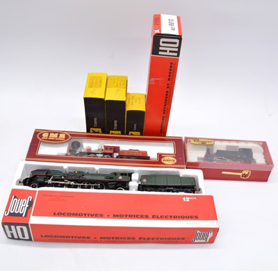 Lot 419 - Three Jouef, Rivarossi and Airfix HO gauge model railway locomotives, freight cars