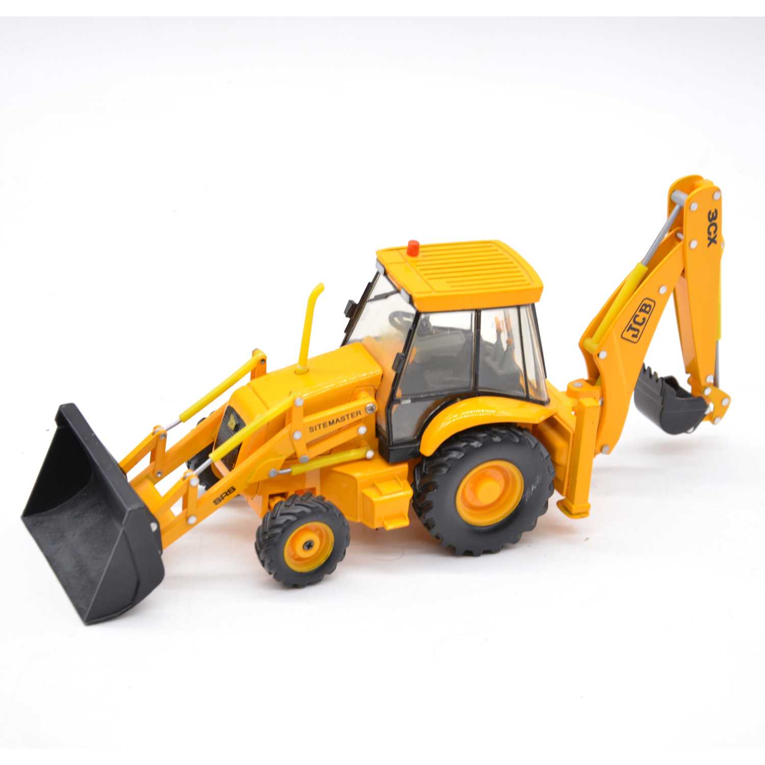 Britains JCB 3cx Plus Ruspa Gommata - Tractor Scraper 1:32 Žlutá Černá Britains JCB 3cx Plus Ruspa Gommata - Tractor Scraper 1:32 Žlutá Černá