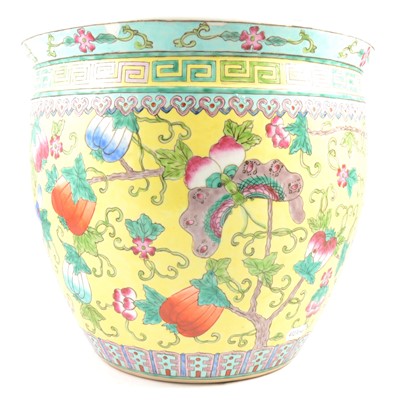 Lot 10 - Chinese porcelain jardiniere
