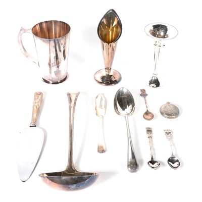 Lot 125 - Part canteen of Roberts & Belk silver-plated cutlery, and other plated cutlery and wares.