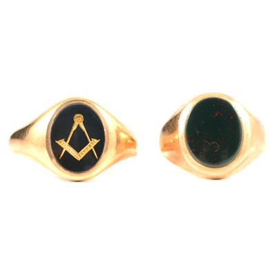 Lot 264 - A gentleman's 9 carat yellow gold Masonic signet ring, and a bloodstone signet ring.