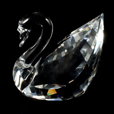 Lot 30 - Swarovski Silver Crystal 'Soulmates Swan Maxi'.