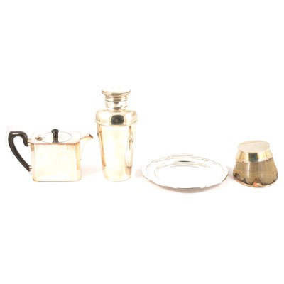 Lot 94 - Silver bon-bon dish and a quantity of electroplated wares, including horse hoof inkwell