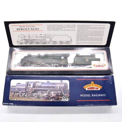 Lot 140 - Two Bachmann OO gauge model railway locomotives, ref 31-225 rebuilt scot, ref 32-952A standard class