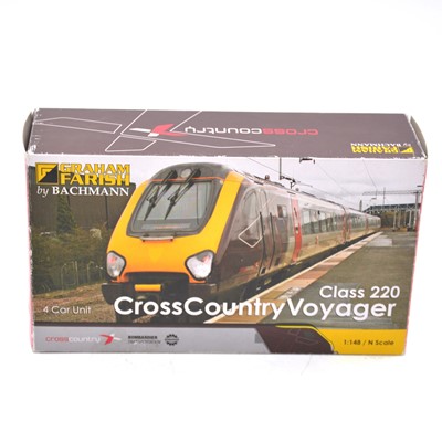 Lot 265 - Graham Farish N gauge model railway locomotive set, ref 371678 CrossCountry class 220 voyager set