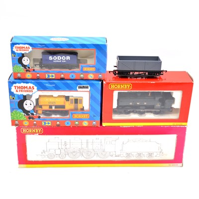 Lot 190 - Hornby OO gauge model railway locomotives and Thomas the Tank Engine