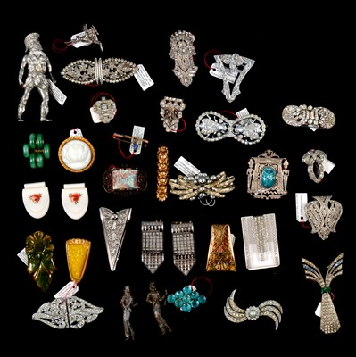 Lot 371 - Art Deco and later costume jewellery.