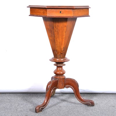 Lot 577 - Victorian walnut trumpet work table