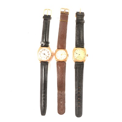 Lot 253 - Three vintage 9ct gold cased wristwatches