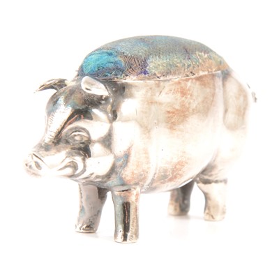 Lot 158 - Novelty silver pig pin cushion, WM Birmingham, 1904