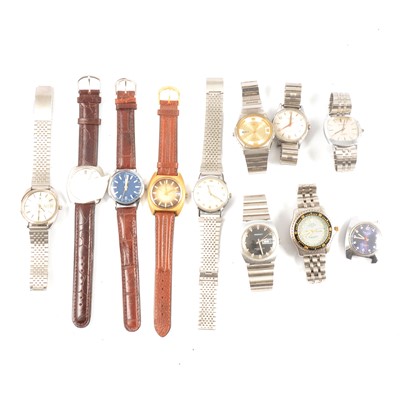 Lot 452 - Small quantity of gents wristwatches