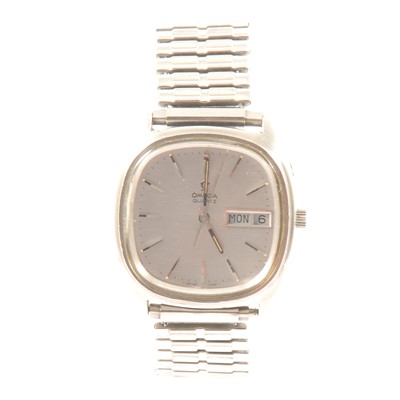 Lot 345 - Omega quartz wristwatch