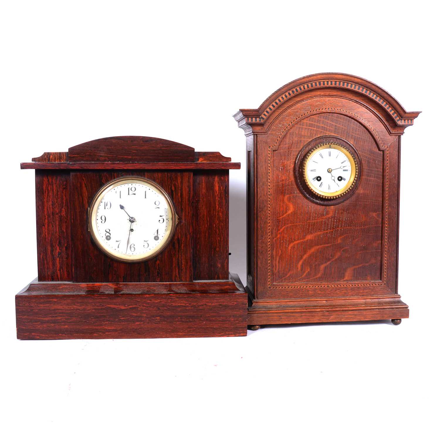 Lot 474 - Simulated rosewood cased mantel clock, and