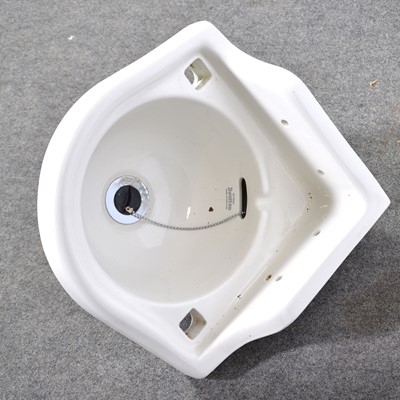 Lot 481 - Small enamelled porcelain corner sink.