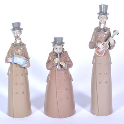 Lot 29 - Three Lladro street musicians