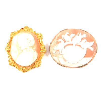 Lot 274 - Two cameo brooches