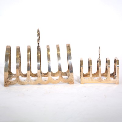Lot 279 - Two silver toast racks, Viner's Ltd, Sheffield 1932 and 1937.