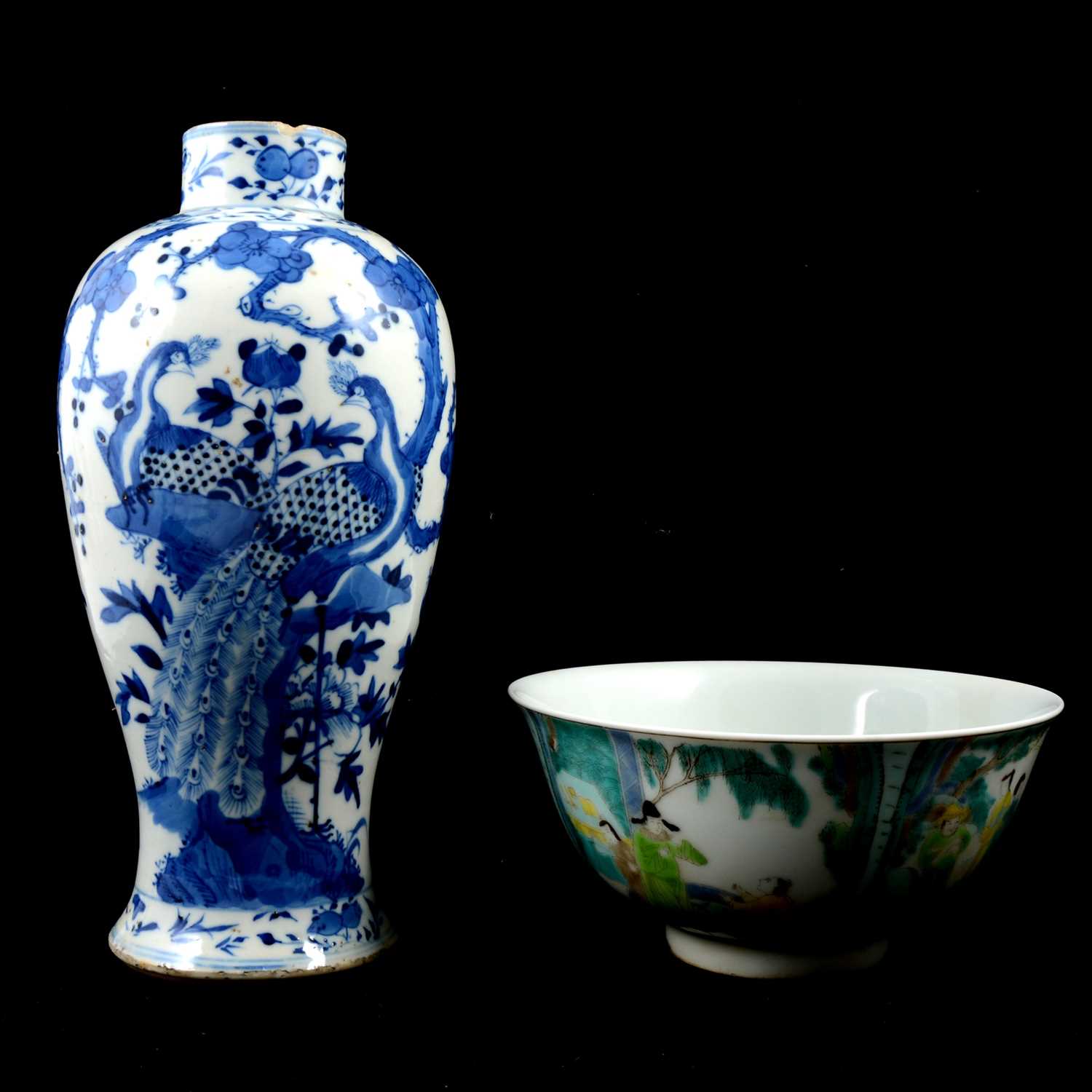 Lot 106 - Chinese porcelain blue and white vase, and a Chinese porcelain bowl