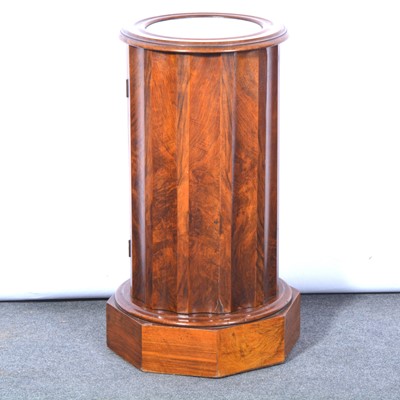 Lot 558 - Victorian mahogany fluted cylindrical pot cupboard