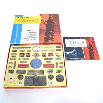 Lot 1048 - Meccano Elektrikit (no.3 or larger) boxed set, with booklet.