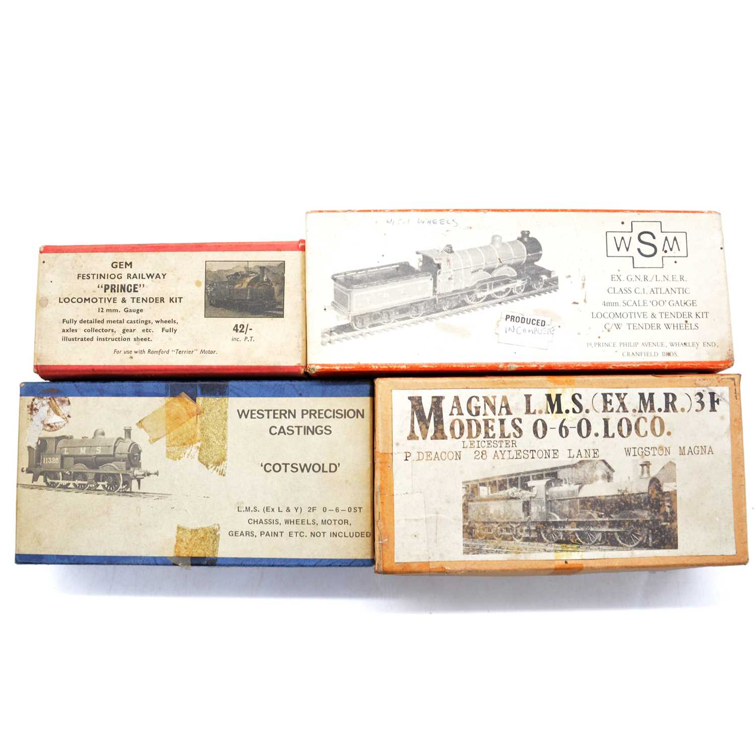 Lot 129 - Four OO and TT gauge model railway locomotive kits