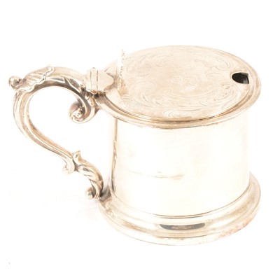 Lot 145 - A silver drum mustard, Samuel Hayne & Dudley Cater, London 1854