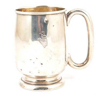 Lot 316 - Small silver tankard, Viner's Ltd, Sheffield 1960.