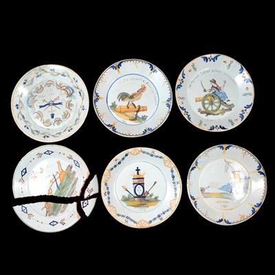 Lot 137 - Twelve French faience plates