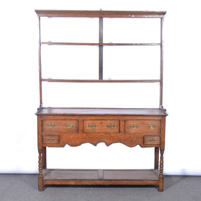 Lot 233 - Oak dresser