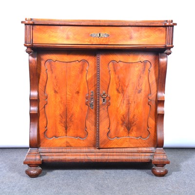 Lot 226 - Continental walnut chiffonier