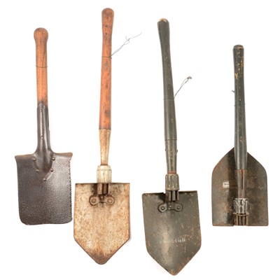 Lot 33 - Nine sapper's shovels