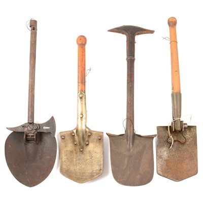 Lot 33 - Nine sapper's shovels