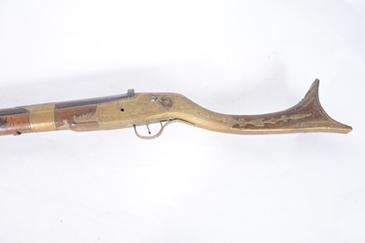 Lot 17 - Arab flintlock gun