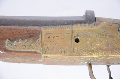 Lot 17 - Arab flintlock gun