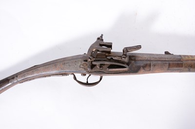 Lot 15 - Arab flintlock gun