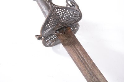 Lot 51 - Cavalry broadsword