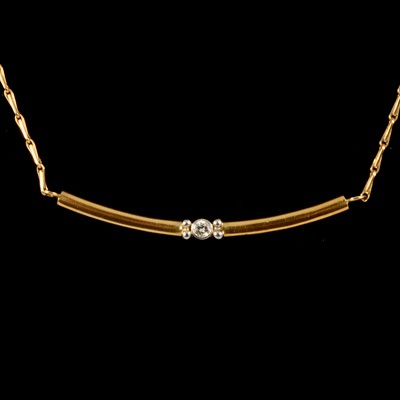 Lot 225 - An 18 carat gold diamond set necklace.