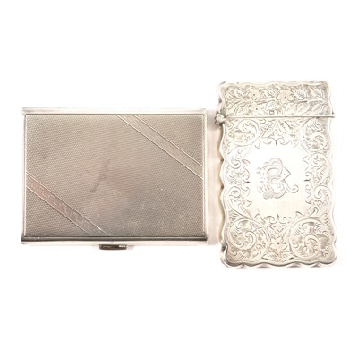 Lot 475 - A silver card case and small cigarette case.