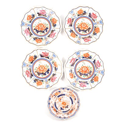 Lot 81 - Four Stone China dessert plates, by Charles Meigh circa 1820, and a similar tureen stand