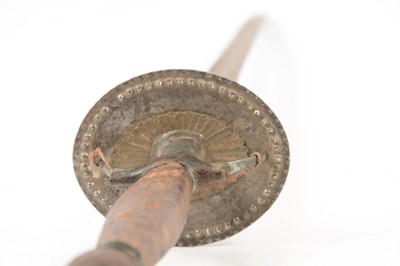 Lot 203 - European left-handed short sword