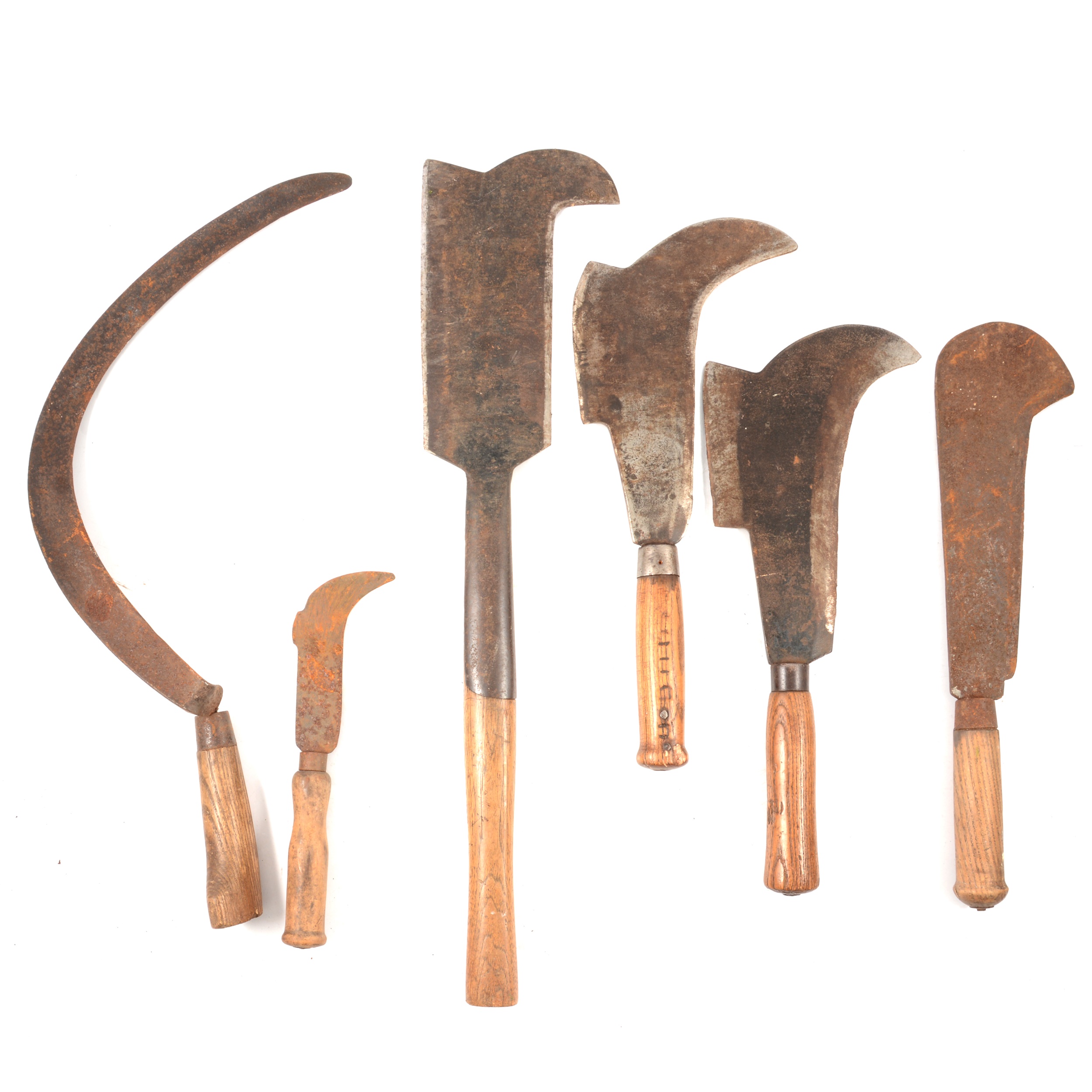 Lot 161 Agricultural hand tools