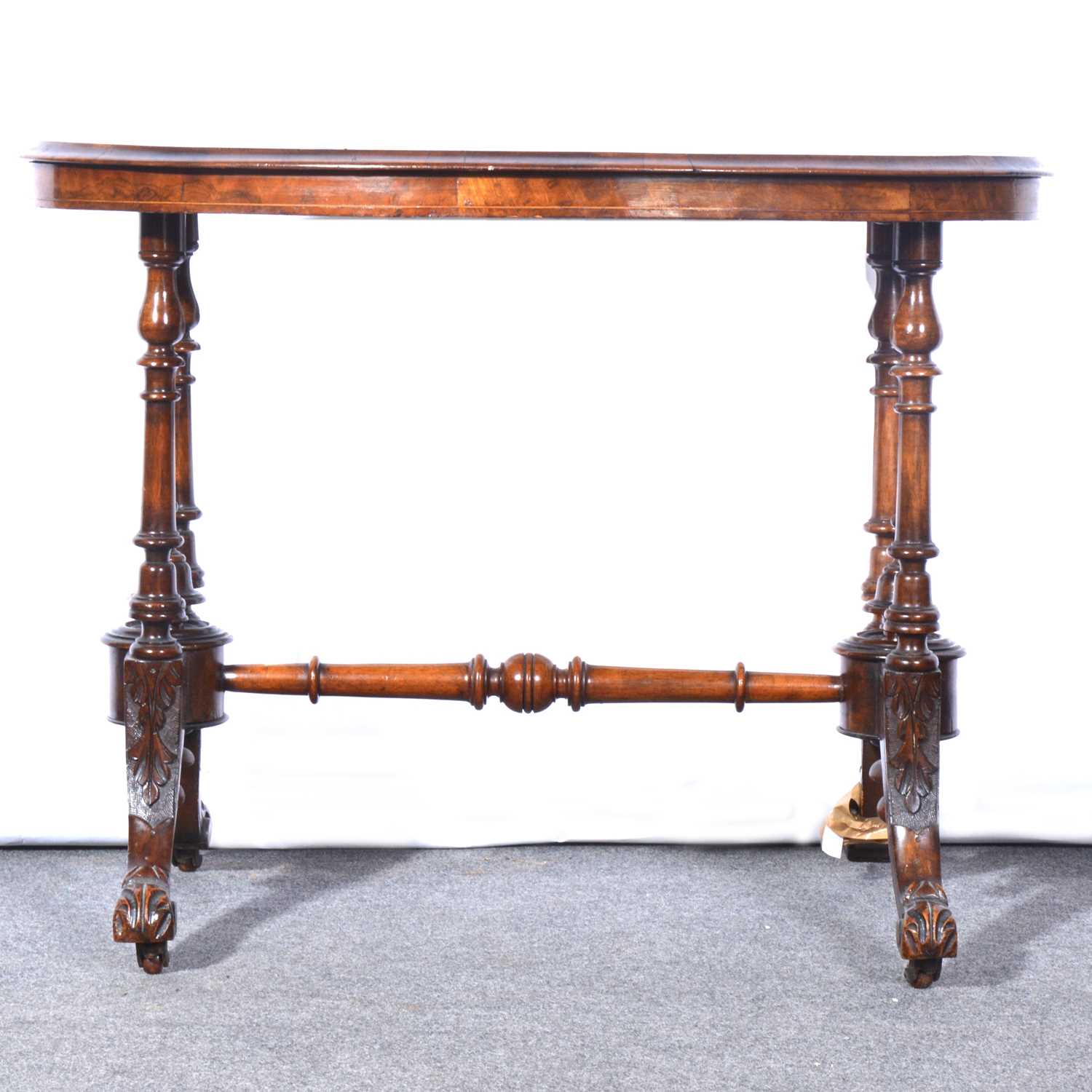 Lot 534 - Victorian walnut side table