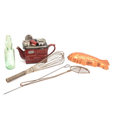 Lot 280 - Small collection of kitchenalia