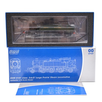 Lot 118 - Dapol OO gauge model railway tank locomotive, ref 4S-041-002 GWR 5101 class 2-6-2T