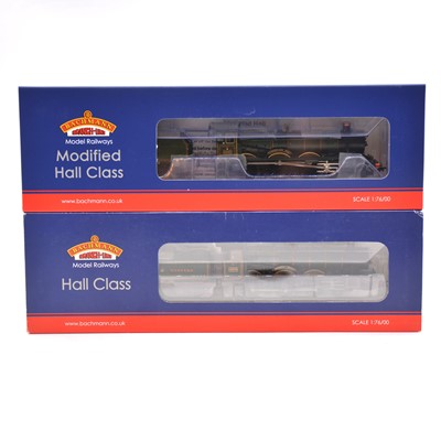 Lot 198 - Two Bachmann OO gauge model railway steam locomotives with tenders, boxed.