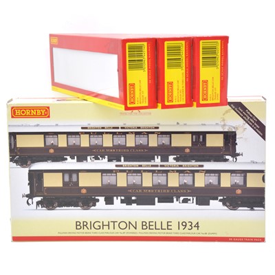 Lot 209 - Hornby OO gauge model railway train pack ref R2987 Brighton Belle 1934 and three passenger coaches