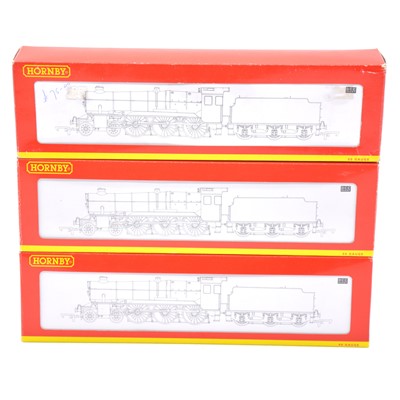 Lot 116 - Three Hornby OO gauge model railway locomotives with tenders, R2461 County Class 'Country of Devon'